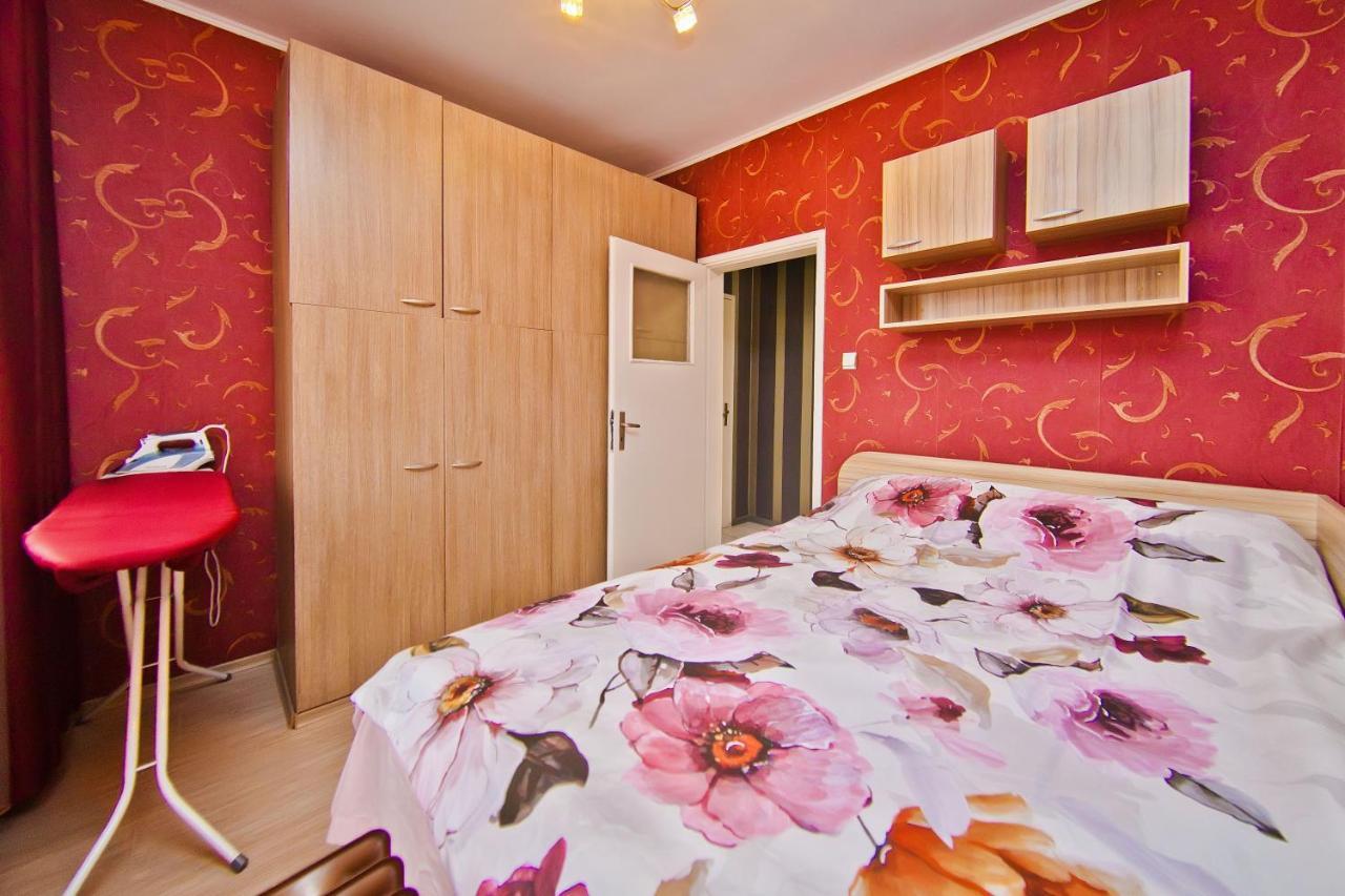 Perla 2-Bdrm In The Heart Of The City Warna Zewnętrze zdjęcie